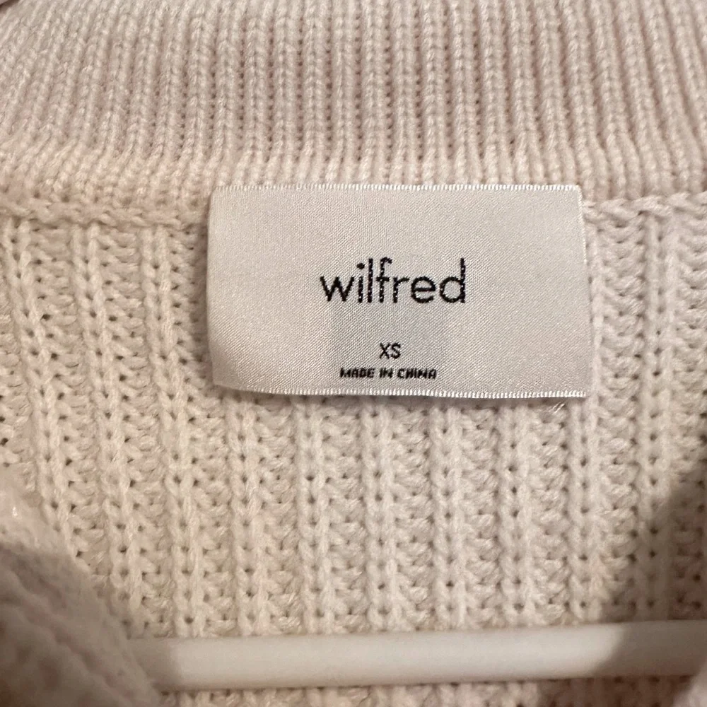 Aritzia Wilfred Button Up Cardigan Sweater